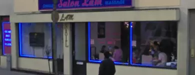 Lam Paris 13